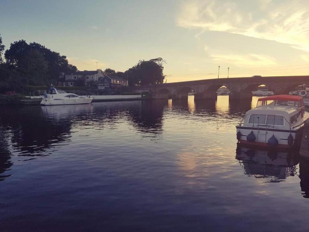 Villa Bridge House à Carrick on Shannon Extérieur photo